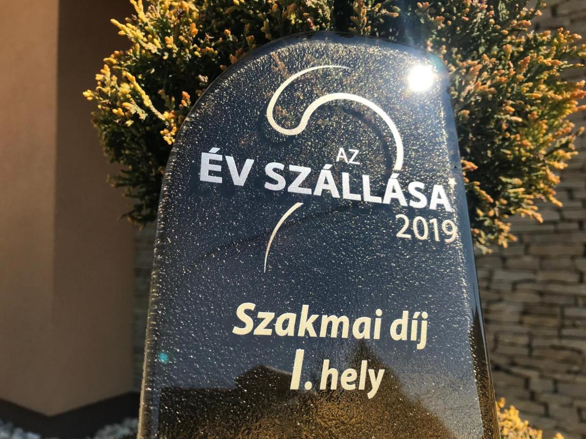 Villa Aruba & Private Spa Suites Keszthely Εξωτερικό φωτογραφία