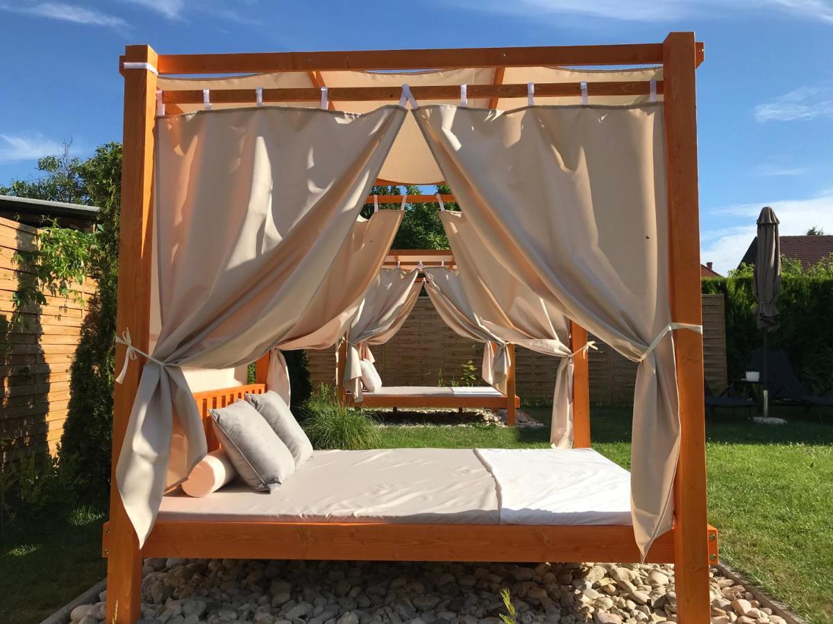 Villa Aruba & Private Spa Suites Keszthely Εξωτερικό φωτογραφία
