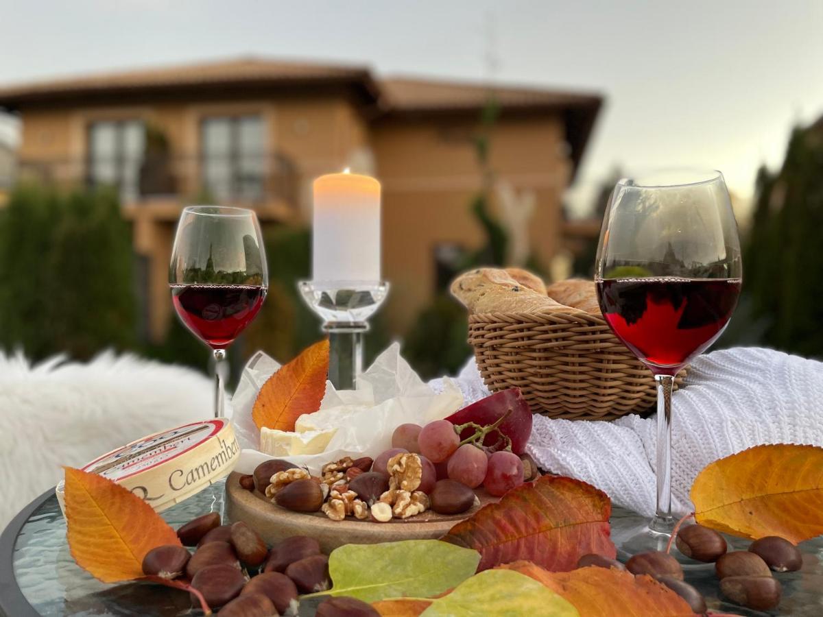 Villa Aruba & Private Spa Suites Keszthely Εξωτερικό φωτογραφία