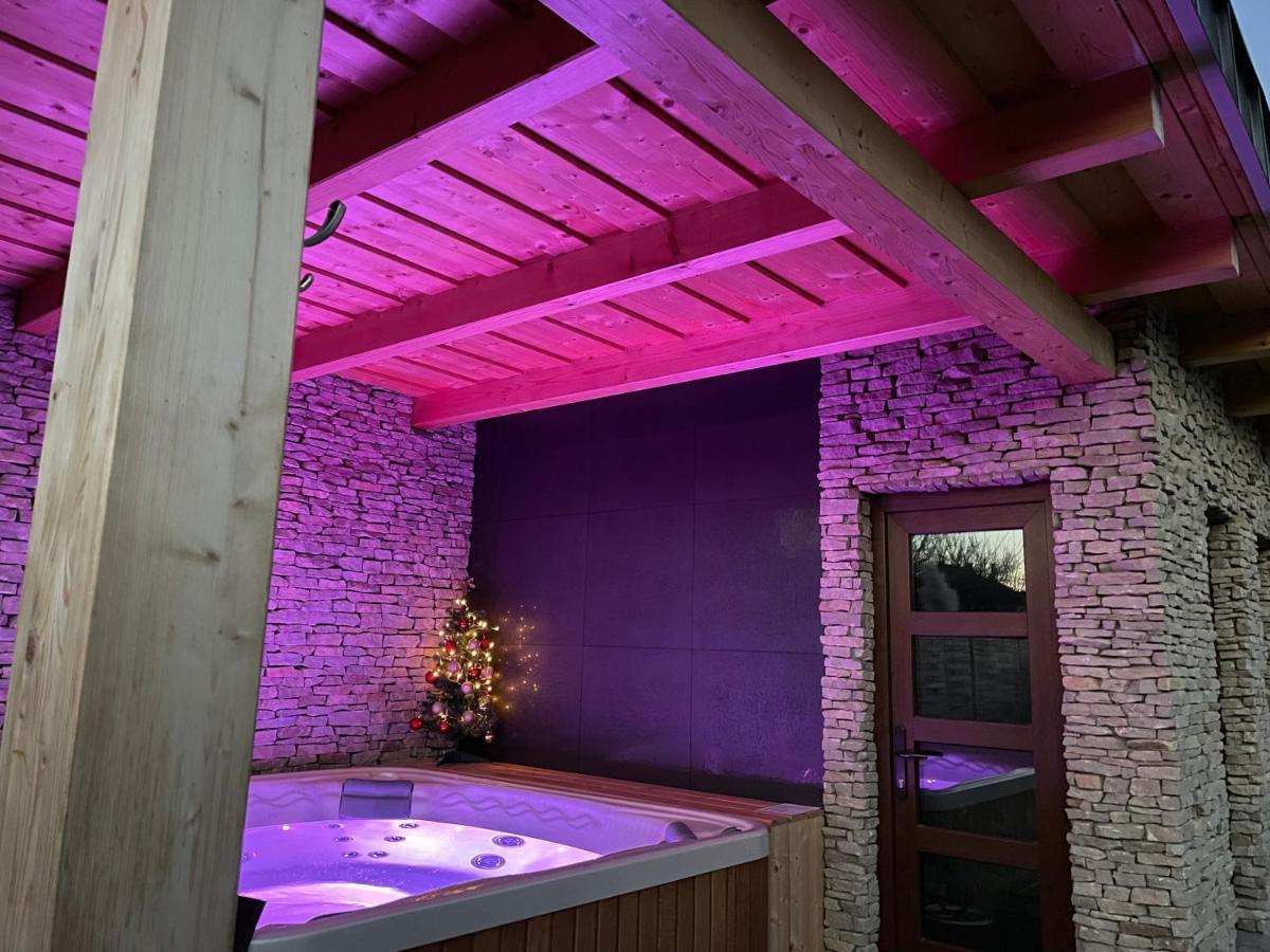 Villa Aruba & Private Spa Suites Keszthely Εξωτερικό φωτογραφία