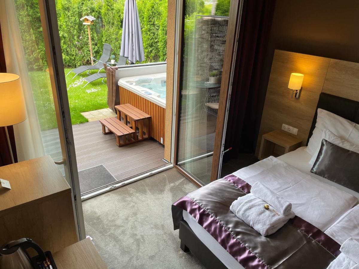 Villa Aruba & Private Spa Suites Keszthely Εξωτερικό φωτογραφία