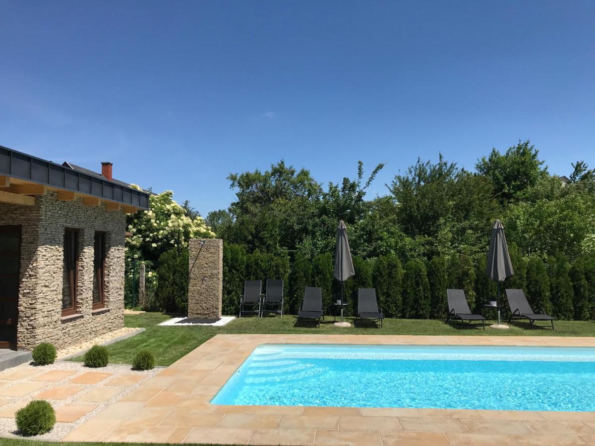 Villa Aruba & Private Spa Suites Keszthely Εξωτερικό φωτογραφία
